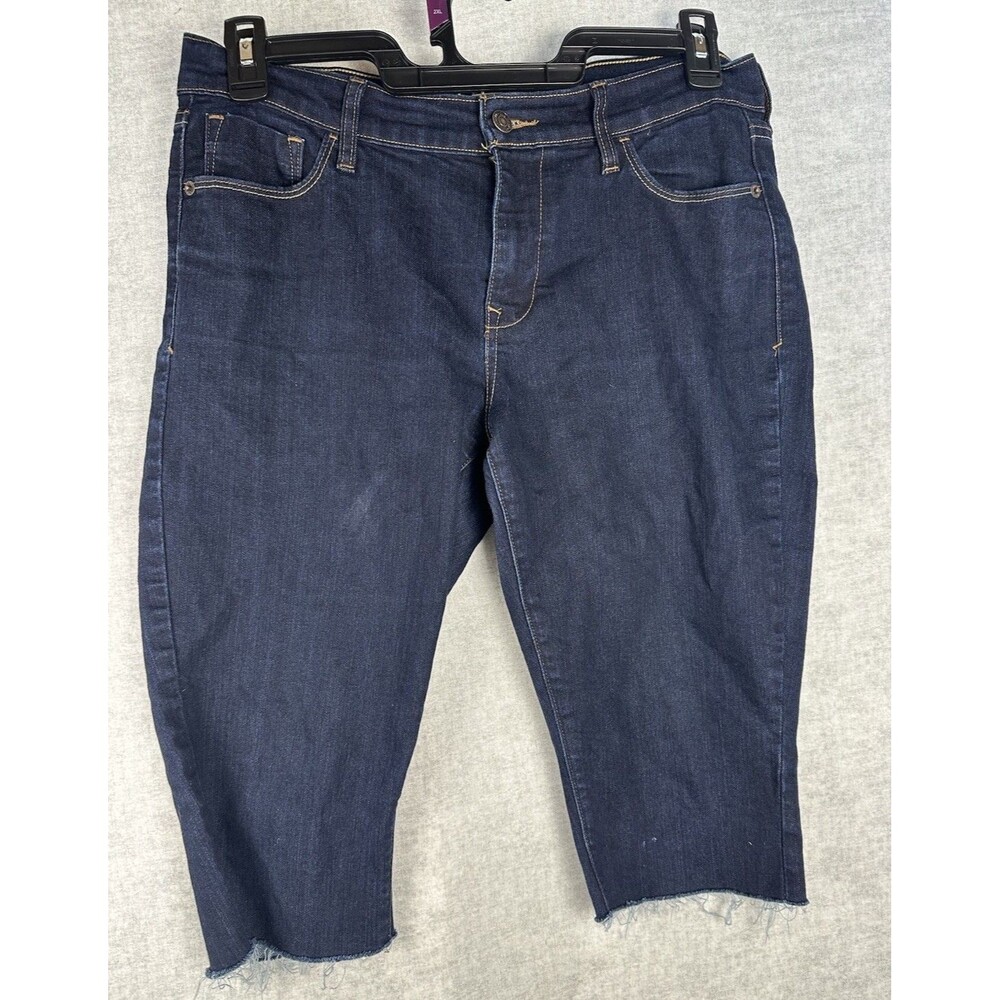 Old Navy Women’s Jean Shorts Size 10 Blue Denim Bermuda Cut Off The Sweetheart
